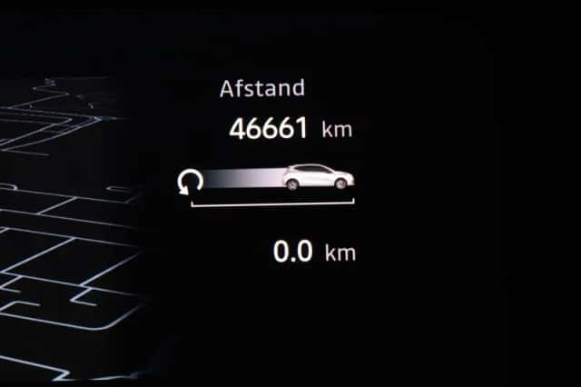 Renault Clio (2025) thumbnail 4