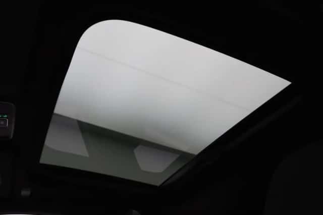 Renault Captur (2025) thumbnail 6