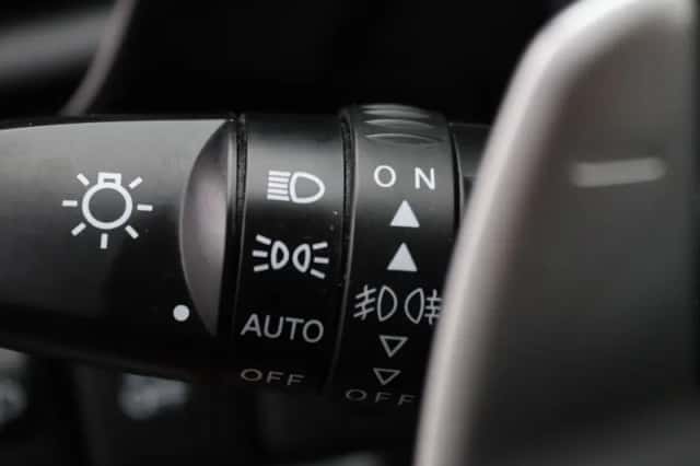 Mitsubishi Outlander (2021) thumbnail 5