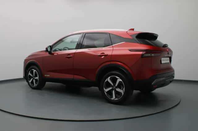 Nissan Qashqai (2023) thumbnail 2