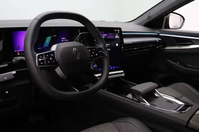 Renault Espace (2025) thumbnail 3