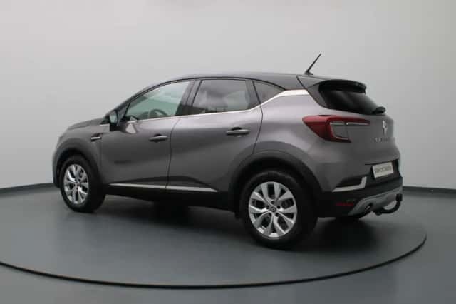 Renault Captur (2020) thumbnail 2