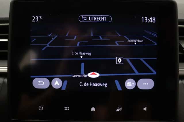 Renault Captur (2020) thumbnail 6