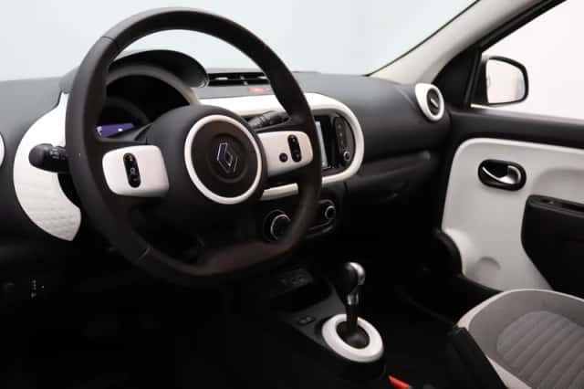 Renault Twingo (2022) thumbnail 3