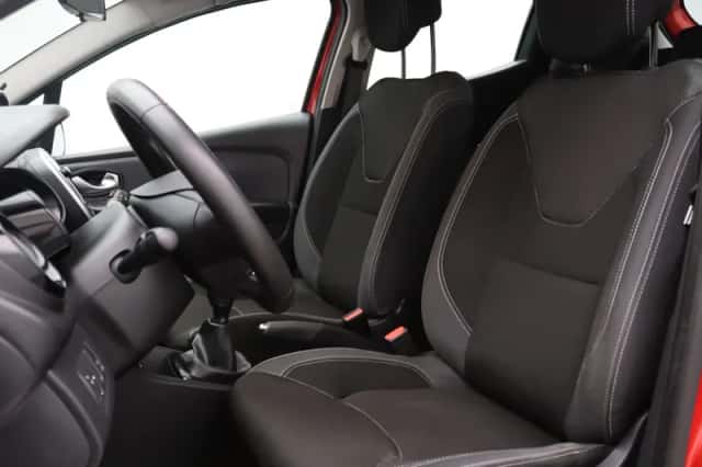 Renault Clio (2018) thumbnail 5