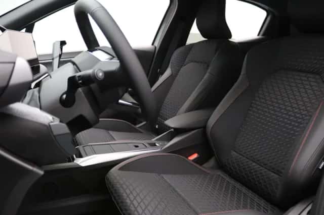 Renault Clio (2026) thumbnail 4