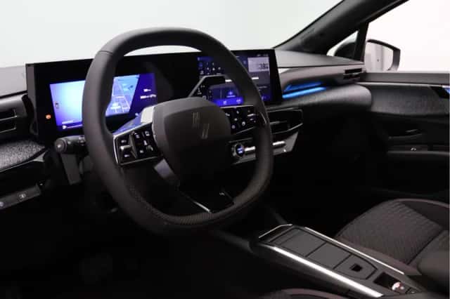 Renault Clio (2026) thumbnail 3