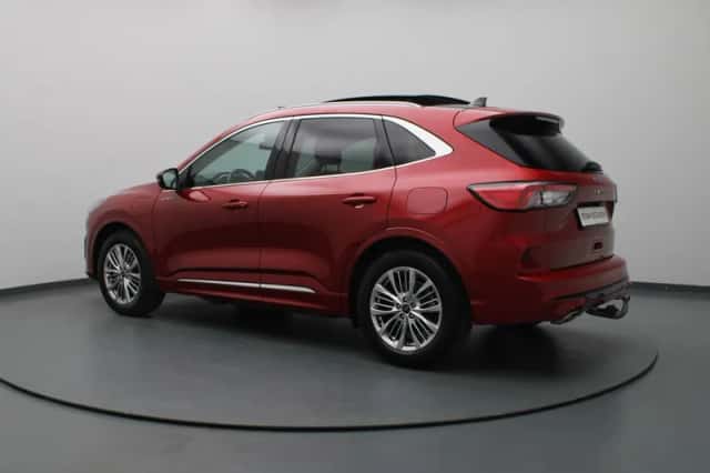 Ford Kuga (2021) thumbnail 2