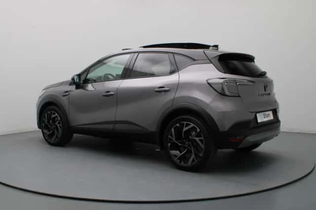 Renault Captur (2025) thumbnail 2