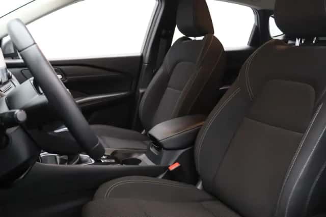 Nissan Qashqai (2021) thumbnail 5