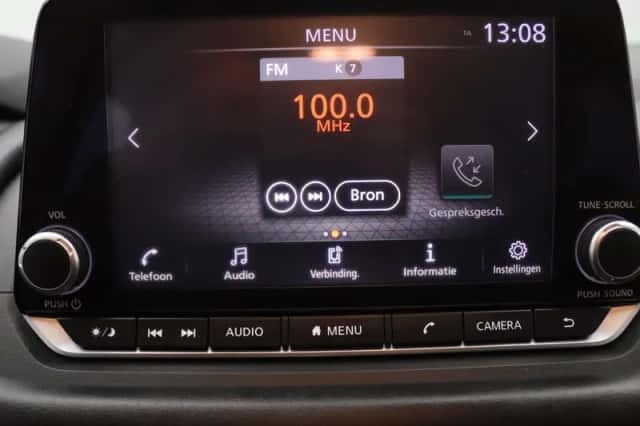 Nissan Qashqai (2021) thumbnail 6