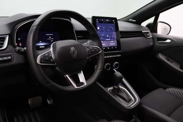 Renault Clio (2025) thumbnail 3