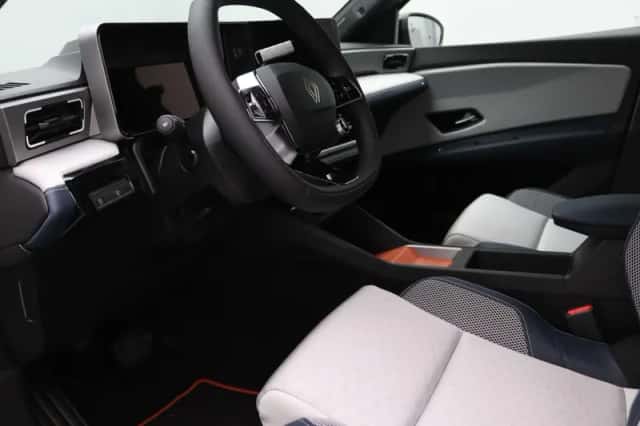 Renault 5 (2026) thumbnail 3