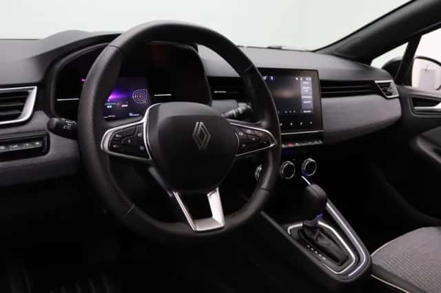 Renault Clio (2025) thumbnail 3