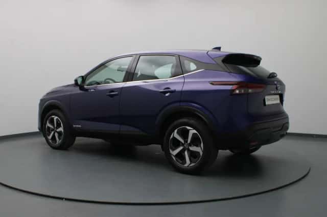 Nissan Qashqai (2023) thumbnail 2