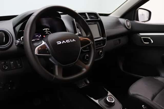 Dacia Spring (2023) thumbnail 4