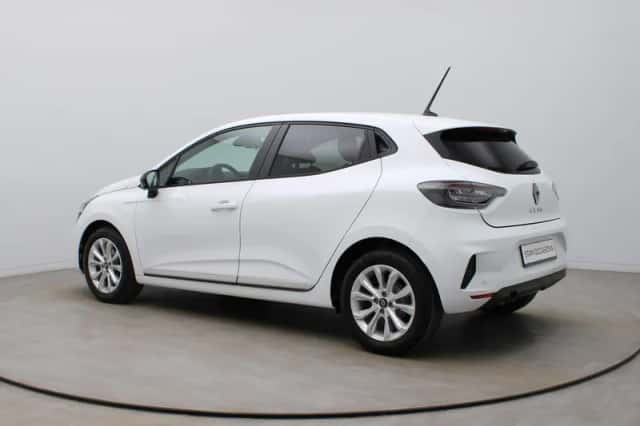 Renault Clio (2024) thumbnail 2