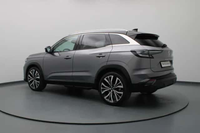 Renault Austral (2025) thumbnail 2