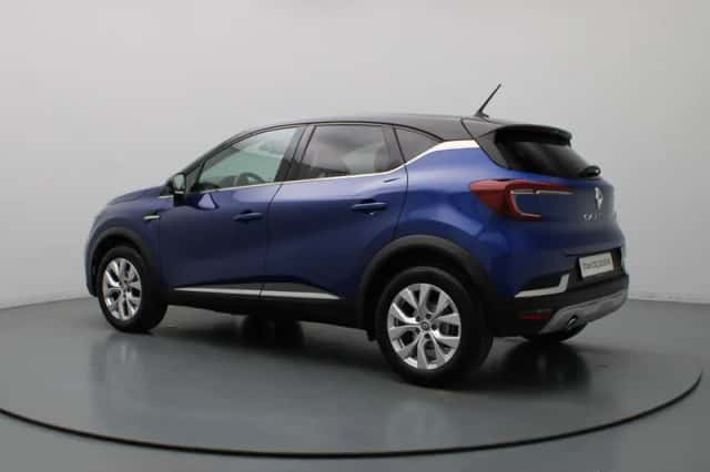 Renault Captur (2020) thumbnail 2