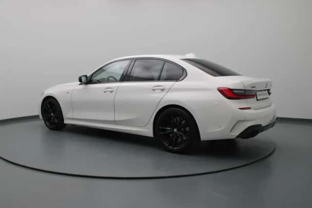 BMW 3-Serie (2020) thumbnail 2