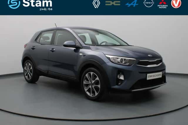 Kia Stonic (2018) thumbnail 1