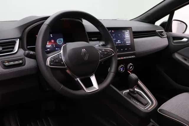Renault Clio (2025) thumbnail 3