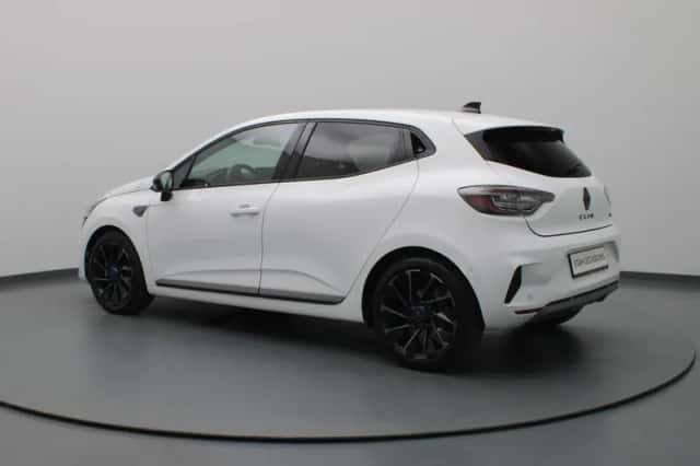 Renault Clio (2025) thumbnail 2