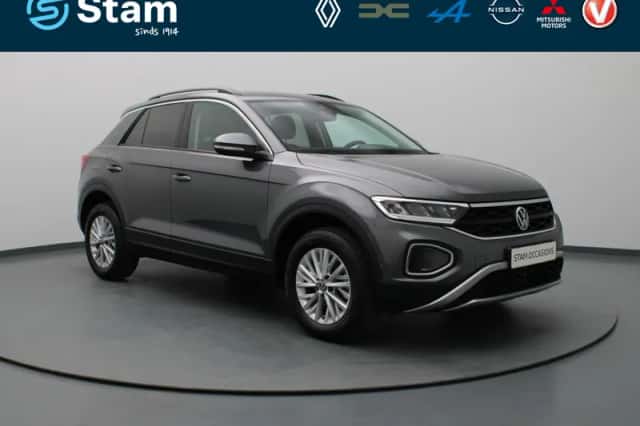 Volkswagen T-Roc (2022) thumbnail 1