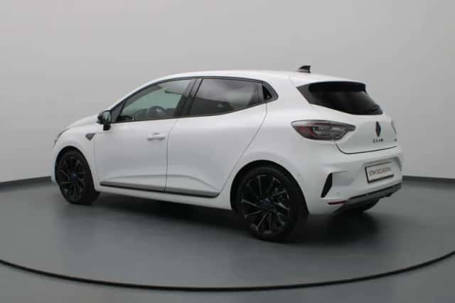 Renault Clio (2025) thumbnail 2