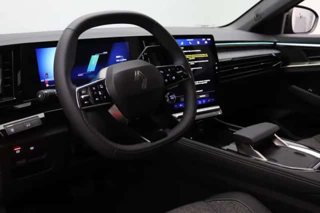Renault Austral (2025) thumbnail 3