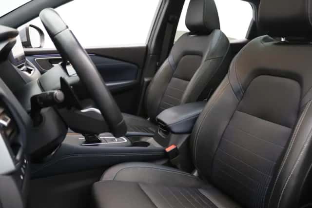 Nissan Qashqai (2024) thumbnail 5