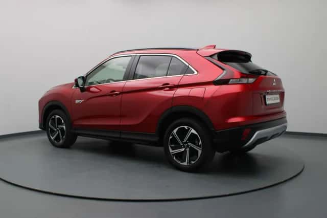 Mitsubishi Eclipse Cross (2022) thumbnail 2