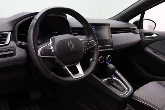 Renault Clio (2025) thumbnail 3