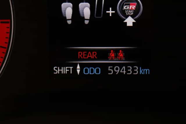 Toyota Yaris (2022) thumbnail 5