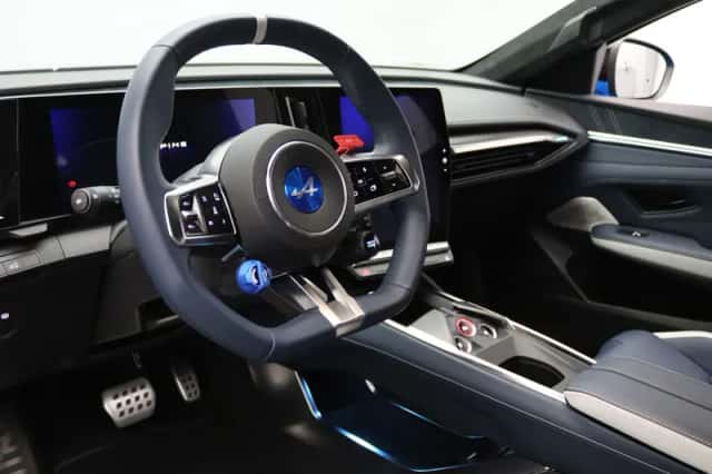 Alpine A390 (2026) thumbnail 3