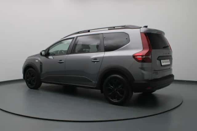 Dacia Jogger (2025) thumbnail 2