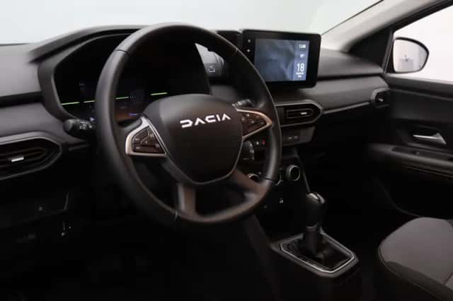 Dacia Jogger (2025) thumbnail 3