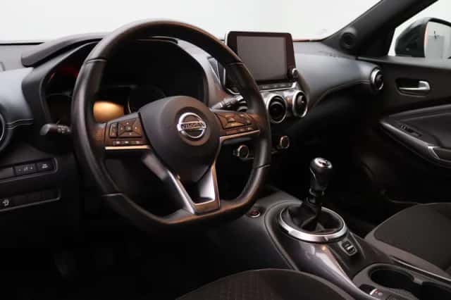 Nissan Juke (2021) thumbnail 3