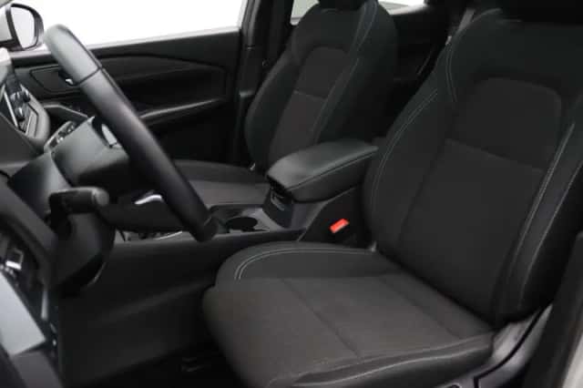 Nissan Qashqai (2023) thumbnail 5
