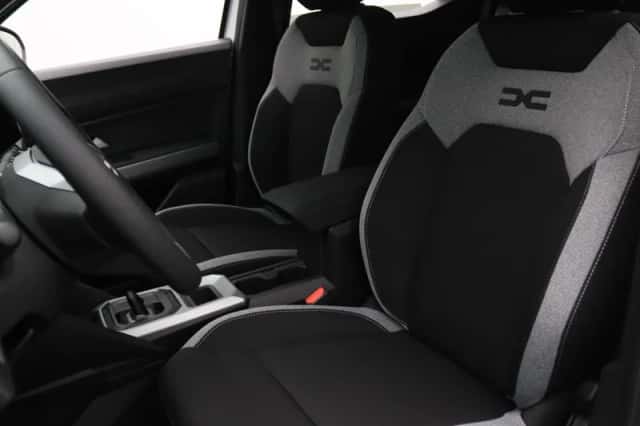Dacia Duster (2026) thumbnail 4