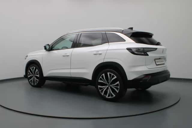 Renault Austral (2025) thumbnail 2