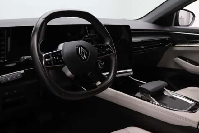 Renault Espace (2024) thumbnail 3