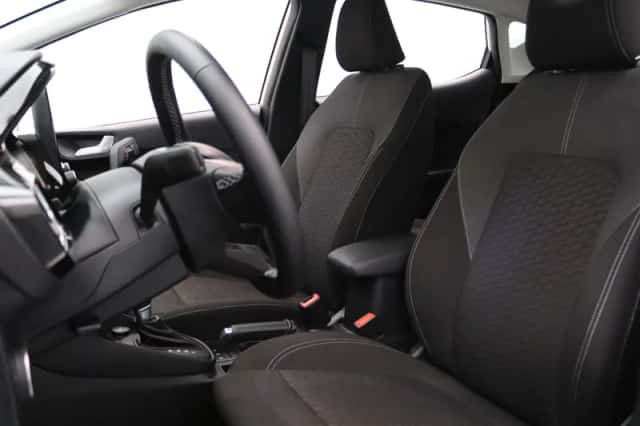 Ford Fiesta (2022) thumbnail 5