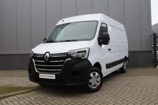 Renault Master (2022) thumbnail 2