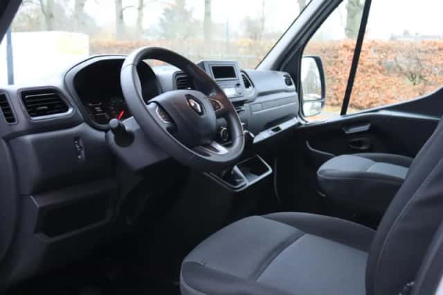 Renault Master (2022) thumbnail 3