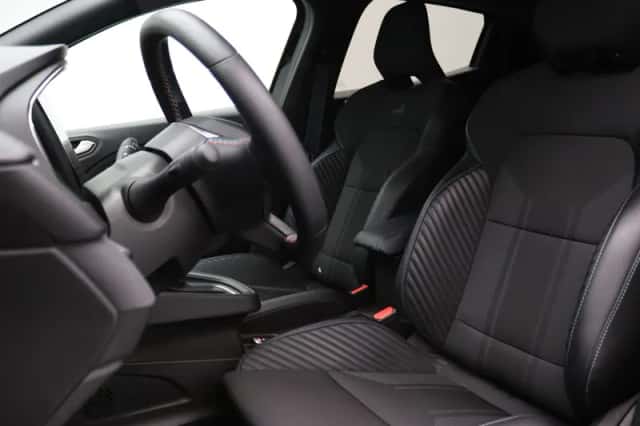 Renault Clio (2025) thumbnail 5