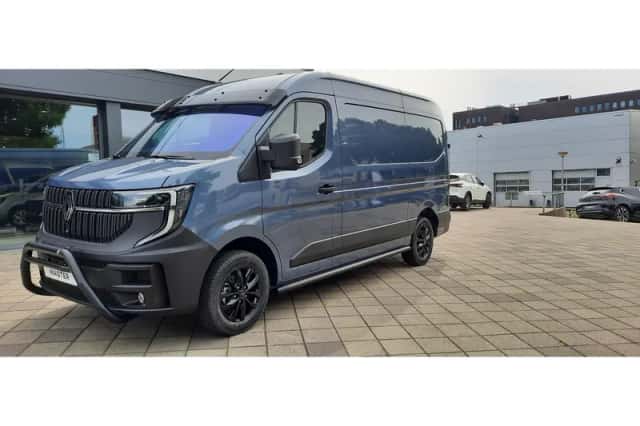 Renault Master (2024) thumbnail 2