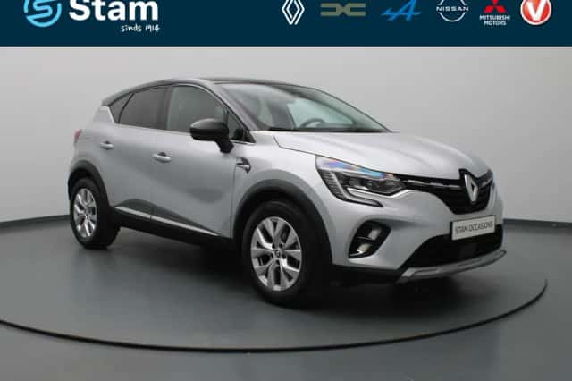 Renault Captur (2022) thumbnail 1