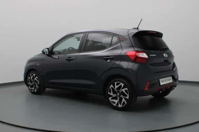 Hyundai i10 (2021) thumbnail 2