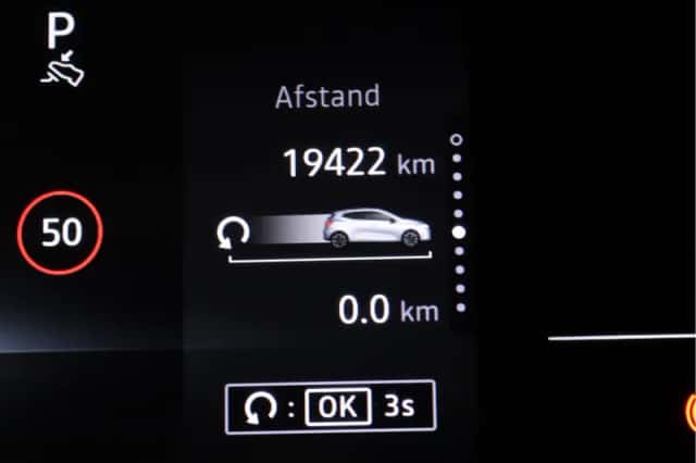 Renault Clio (2025) thumbnail 4